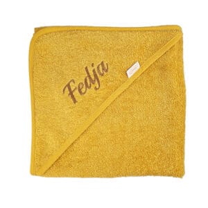 Gepersonaliseerde Badcape met naam geborduurd kleur Oker geel Ochre