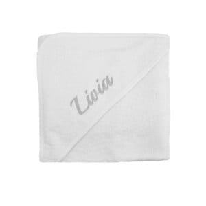 Badcape met naam wit gepersonaliseerd geborduurd naam Livia