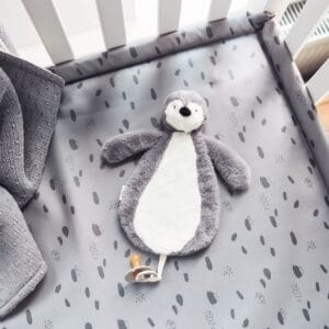 speenknuffel pinguïn grey grijs knuffeldoekje