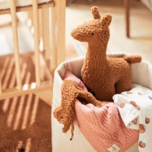 Lama caramel bruin teddy stof in mandje